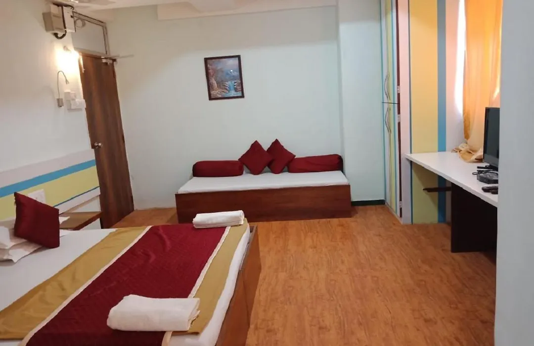 Hotel Shubham Vile Parle-1